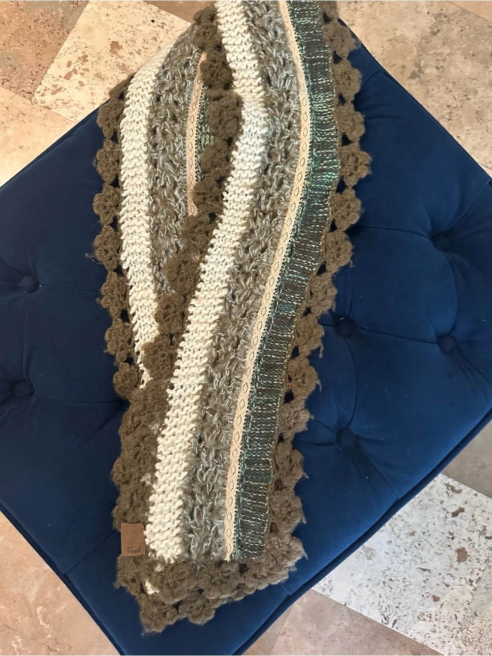 Fossil Vintage Scarf Textured Knit Scarf in Cream, Brown & Teal